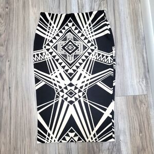 Iz Byer - Pencil Skirt - M - Print